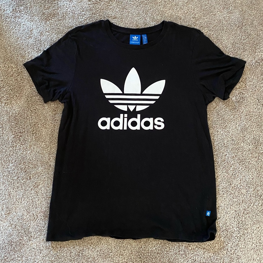 Adidas tee